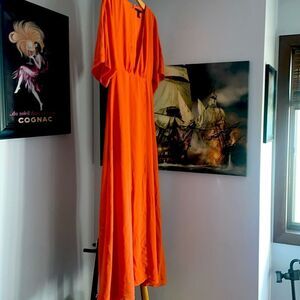 Forever 21 Orange Maxi Dress Size Medium